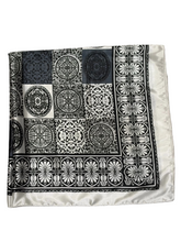 Medallion Scarf