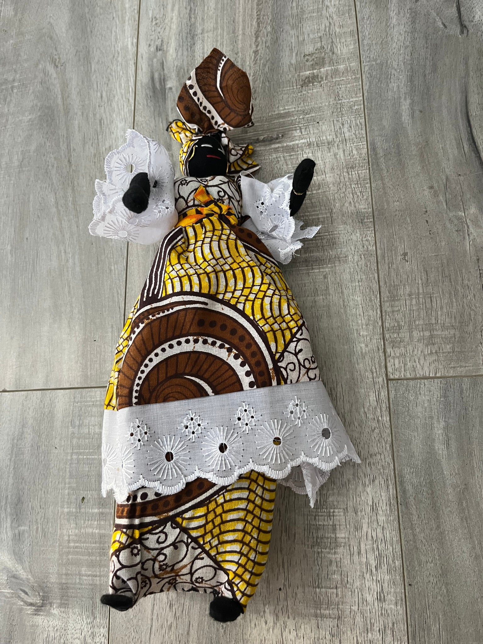 African Cloth Dolls – Sunflower & Honeypot